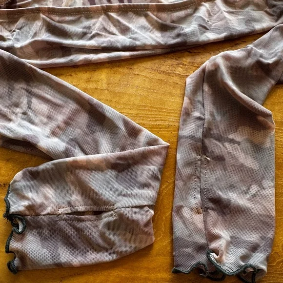 Camouflage Long Sleeve Shrug - Picture 3 of 5